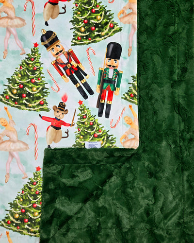 60x90 Nutcracker with Evergreen Hide