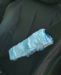 2 Seatbelt Covers - Bayou Arctic Owl and Raindrop Hide