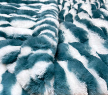 Load image into Gallery viewer, 60x72 Double Mallard Striped Persian